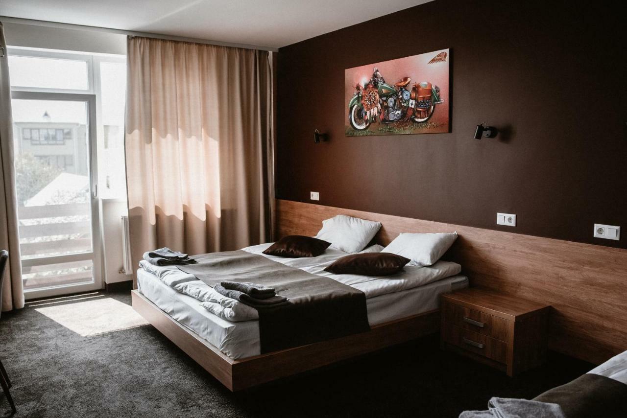 Hotel Clubhouse Ivano-Frankivsk Esterno foto